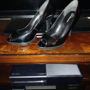 Patent leather heels